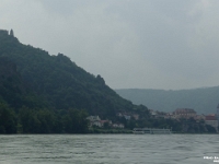 39871CrLeRo - Boat cruise on the Danube from Krems to WeiBenkirchen  Peter Rhebergen - Each New Day a Miracle